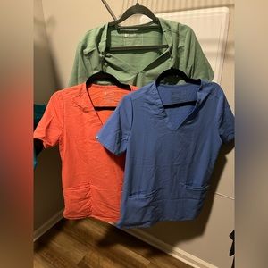Figs Top Scrub Bundle